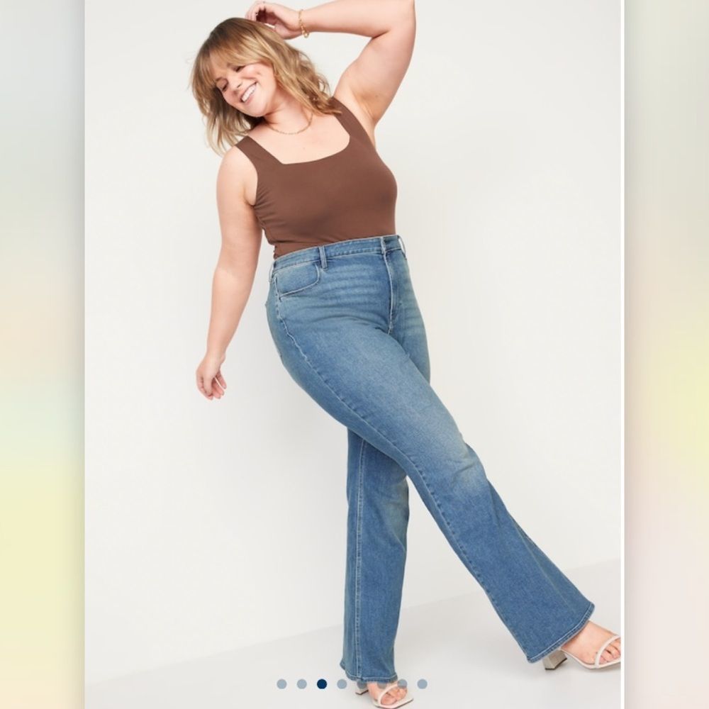 Old Navy Higher High-Waisted Flare Jeans  Plus Size 22